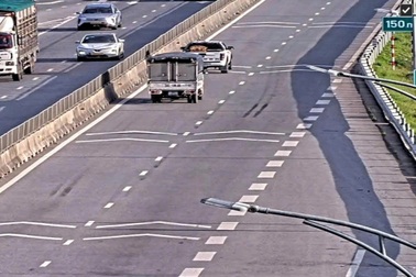Thêm 4 tài xế bị phạt vì không giữ khoảng cách an toàn trên cao tốc
