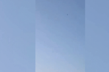 Vật thể bay bí ẩn xuất hiện trên bầu trời nước Mỹ