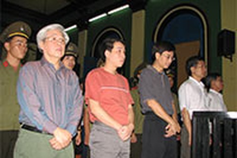 Mai Văn Dâu bị đề nghị mức án 10-12 năm tù giam