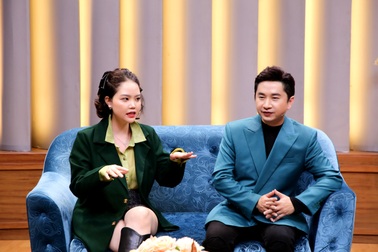 Ca sĩ Bằng Cường hé lộ cuộc sống hôn nhân với vợ kém 12 tuổi