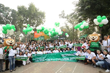 Manulife Việt Nam tiếp tục đồng hành cùng “Cuộc chạy vì trẻ em Hà Nội” 2016