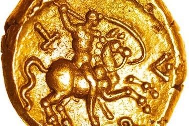 Đồng tiền vàng hơn 2.000 năm tuổi có giá hơn 900 triệu đồng