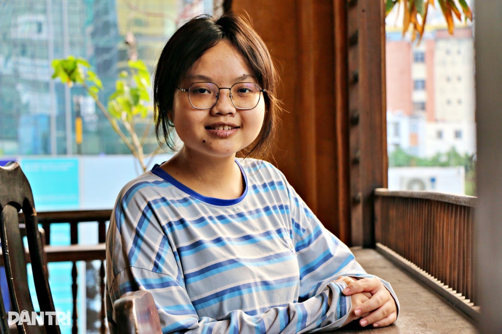 Mã số 2808 - Tấm lòng nhân ái đã bắt đầu cuộc đời thứ 2 của em - 1