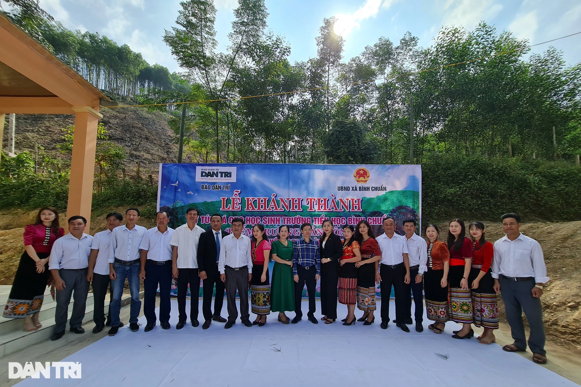 Khánh thành công trình ký túc xá tại huyện biên giới Nghệ An - 12 Khánh thành công trình ký túc xá tại huyện biên giới Nghệ An - 12