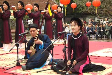 Độc đáo Hát Văn