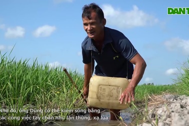 Lão mù đặt trúm lươn siêu hay, đặt con nào dính con đó