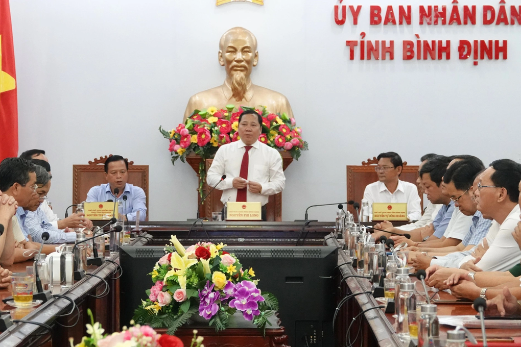 Ông Nguyễn Tuấn Thanh được ủy quyền phụ trách điều hành UBND tỉnh Bình Định - 1 Ông Nguyễn Tuấn Thanh được ủy quyền phụ trách điều hành UBND tỉnh Bình Định - 1