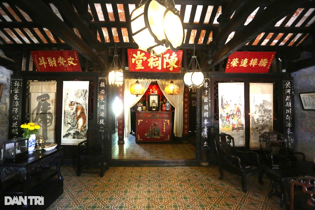 Nhà thờ cổ hơn 200 tuổi ở Hội An lưu giữ nhiều báu vật quý - 2 Nhà thờ cổ hơn 200 tuổi ở Hội An lưu giữ nhiều báu vật quý - 2