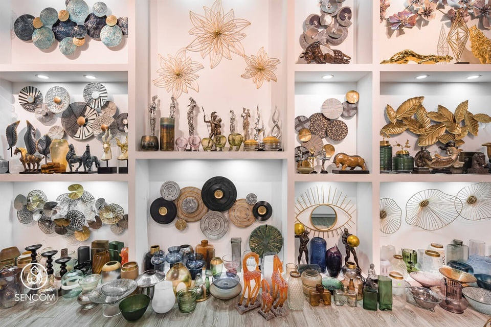 Hành trình phát triển của Sencom - showroom decor trang trí hàng đầu Việt Nam - 2 Hành trình phát triển của Sencom - showroom decor trang trí hàng đầu Việt Nam - 2