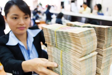 Báo động đỏ về suy giảm tín dụng