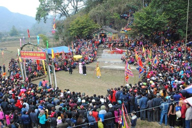 Chuyên gia lên tiếng trước lễ hội đang gây tranh cãi ở Lạng Sơn