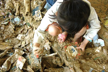 Nghẹn ngào cảnh trường ngày nước rút…