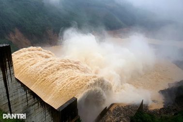 Đà Nẵng lên tiếng trước lo ngại thủy điện Đăk Mi 2 "xả nước đột ngột"