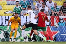 Euro 2020 chứng kiến kỷ lục "đốt lưới nhà" của các cầu thủ