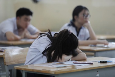 15 thí sinh bị đình chỉ trong ngày đầu thi tốt nghiệp THPT 2025