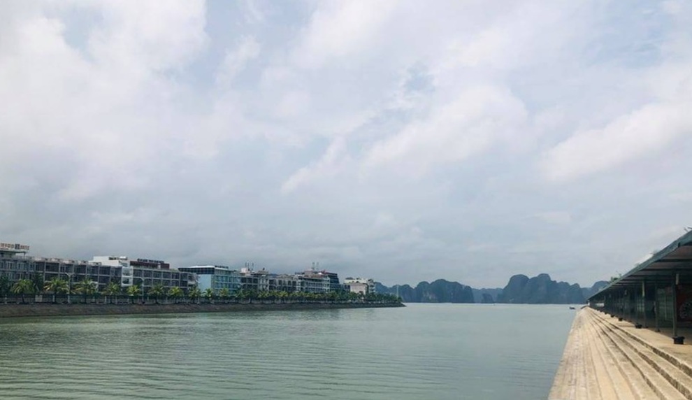 Du lịch được hoạt động trở lại nhưng khách vẫn vắng hoe - 2 Du lịch được hoạt động trở lại nhưng khách vẫn vắng hoe - 2