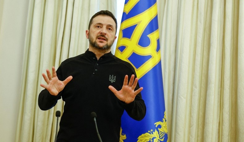 یوکرین امریکہ کی طرف سے امداد بند کرنے کے امکان پر اپنی سانسیں روکے ہوئے ہے - 1 Ukraine nín thở trước viễn cảnh Mỹ cắt nguồn viện trợ - 1