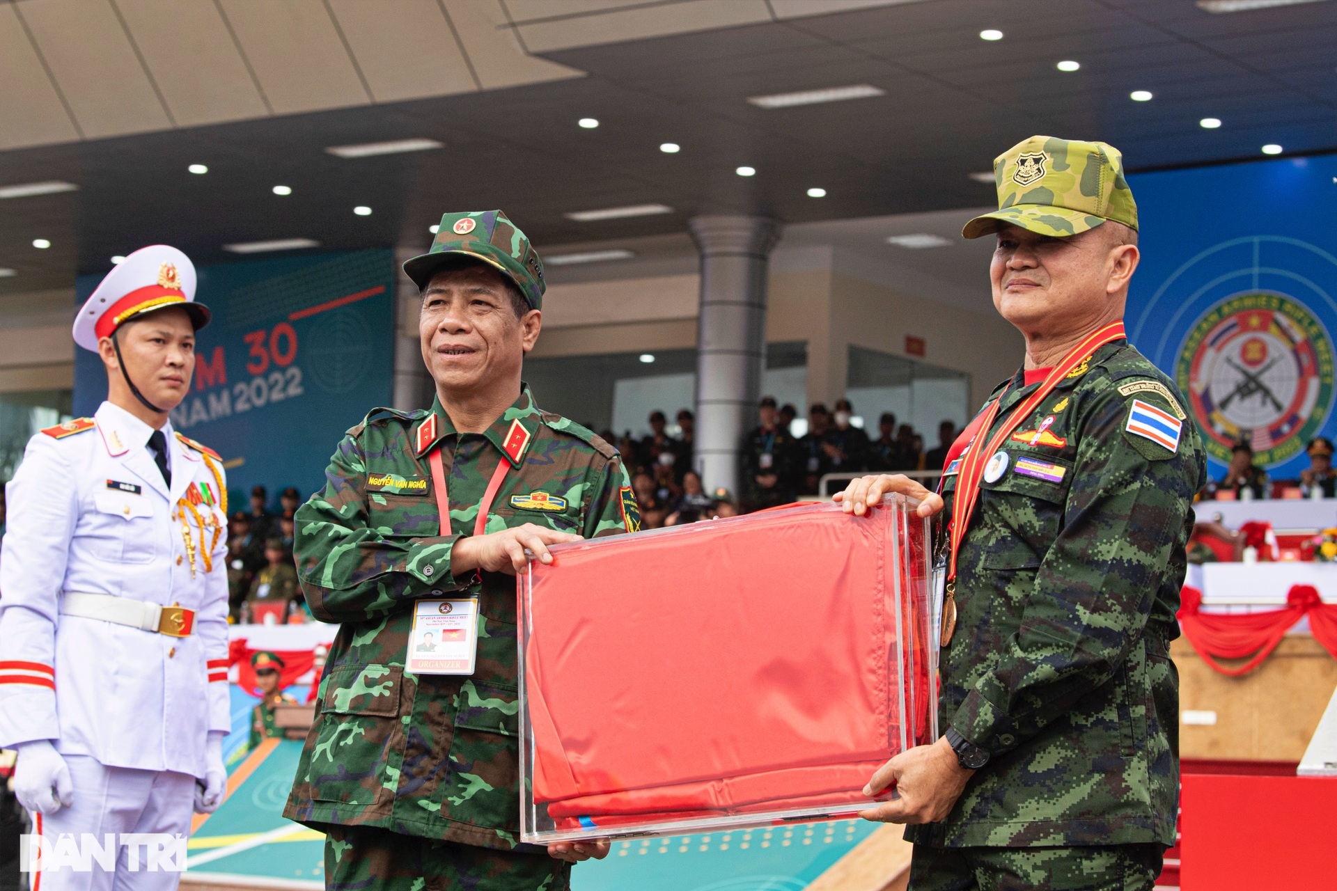 Ấn tượng hình ảnh Lễ Bế mạc Giải bắn súng quân dụng Lục quân các nước ASEAN - 9 Ấn tượng hình ảnh Lễ Bế mạc Giải bắn súng quân dụng Lục quân các nước ASEAN - 9