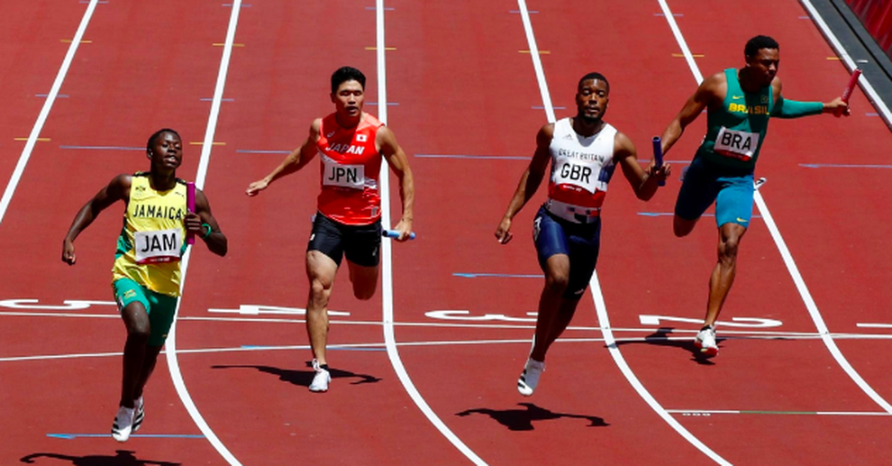 Vận động viên điền kinh tái hiện hình ảnh của huyền thoại Usain Bolt - 2 Vận động viên điền kinh tái hiện hình ảnh của huyền thoại Usain Bolt - 2