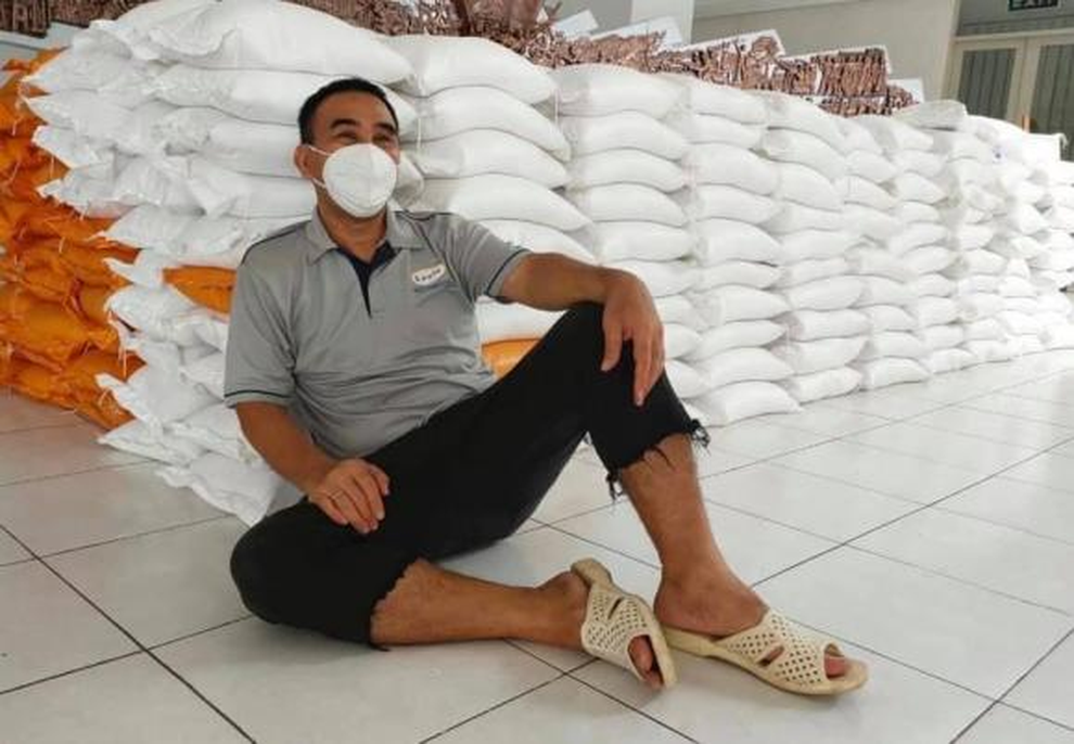 Ca sĩ Phi Nhung, diễn viên Anh Đức mắc Covid-19 từ đâu? - 12 Ca sĩ Phi Nhung, diễn viên Anh Đức mắc Covid-19 từ đâu? - 12