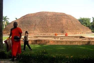 Viếng thăm nơi Đức Phật nhập niết bàn