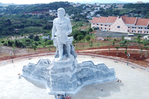 Khắc ghi chiến công người anh hùng M'nông