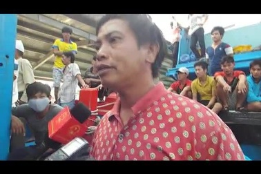 Ngư dân kể về giây phút kinh hoàng bị đâm chìm tàu ở Hoàng Sa và 50 giờ bám víu trên thuyền thúng.