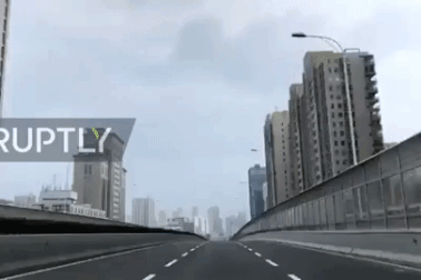 Vũ Hán hóa “thành phố ma” vì virus corona