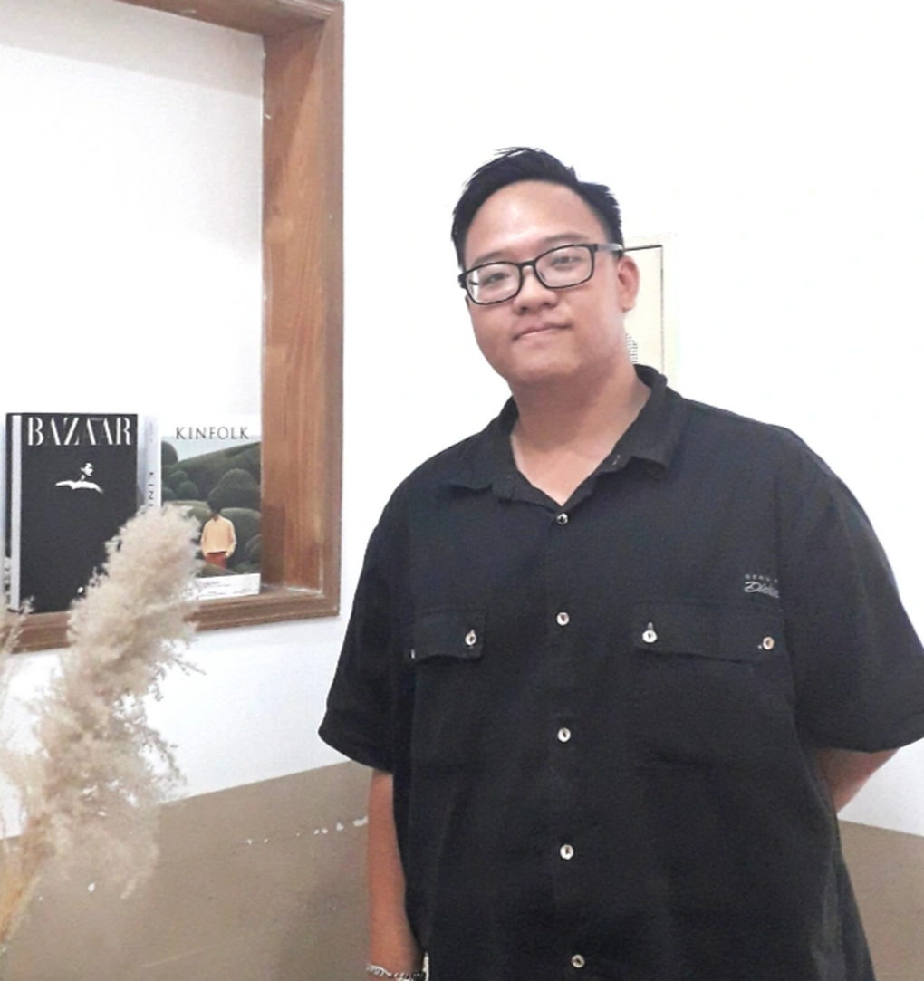 Khoe lông nách rậm rạp khi dự sự kiện: Cá tính hay sống ích kỷ? - 4 Khoe lông nách rậm rạp khi dự sự kiện: Cá tính hay sống ích kỷ? - 4