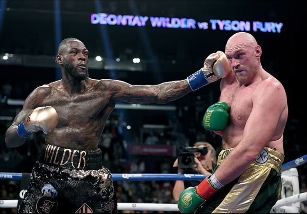 Fury tái đấu với Wilder: Mike Tyson đặt cửa chiến thắng cho Vua giang hồ - 1 Fury tái đấu với Wilder: Mike Tyson đặt cửa chiến thắng cho Vua giang hồ - 1