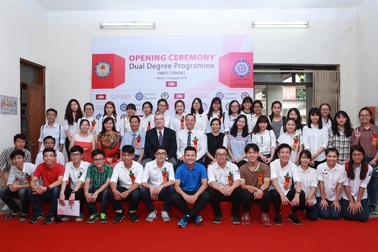 Học viện Tài chính thông báo bổ sung chỉ tiêu trúng tuyển hệ chính quy mỗi bên cấp một bằng đại học