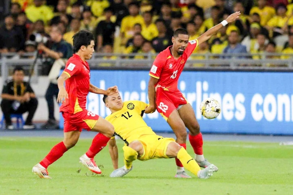 Bóng đá Malaysia gặp sự cố, tuyển Việt Nam có cơ hội ở vòng loại Asian Cup - 1 Bóng đá Malaysia gặp sự cố, tuyển Việt Nam có cơ hội ở vòng loại Asian Cup - 1