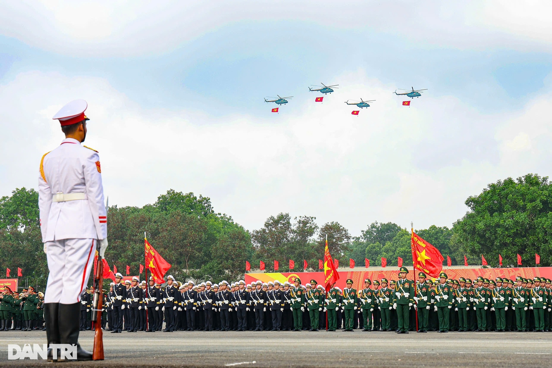 Sẽ có tàu ngầm, tàu nổi tham gia diễu binh dưới nước dịp Quốc khánh 2/9 - 1
