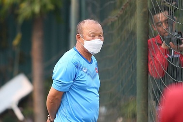 VFF giảm lương nhân viên, không giảm lương HLV Park Hang Seo