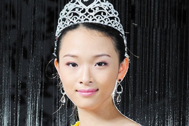 Đằng sau danh hiệu “hoa hậu”