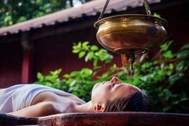 "Chữa lành" theo trào lưu: Giới trẻ có thực sự cần?