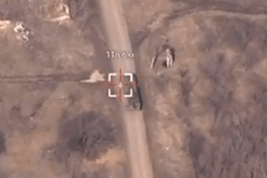 Đặc nhiệm Ukraine tập kích, bắn cháy "Mắt thần" của Nga