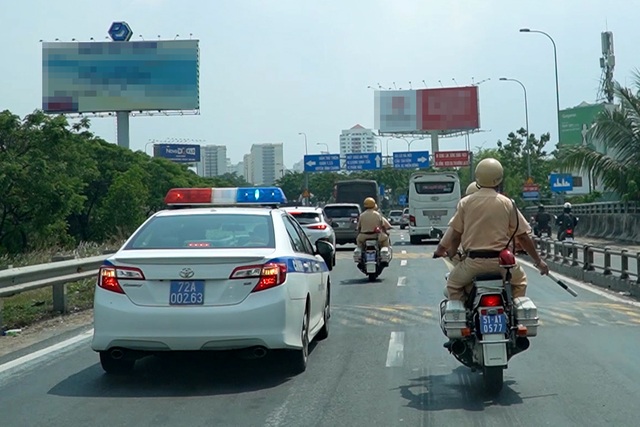 CSGT hộ tống hơn 100km đưa quả tim từ Vũng Tàu về TPHCM cứu người kịp thời - 2