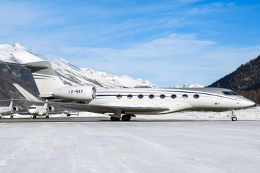 Mỹ lệnh tịch thu 2 phi cơ trị giá 410 triệu USD của tỷ phú Nga Abramovich