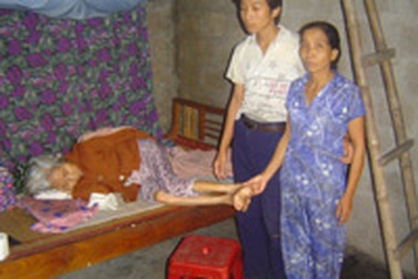 Niềm hạnh phúc của bà mẹ nghèo xứ Quảng 