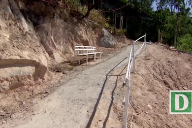 Phú Yên: Xử lý cấp bách tình trạng “xẻ núi” làm đường xuống Vịnh Vũng Rô trái phép