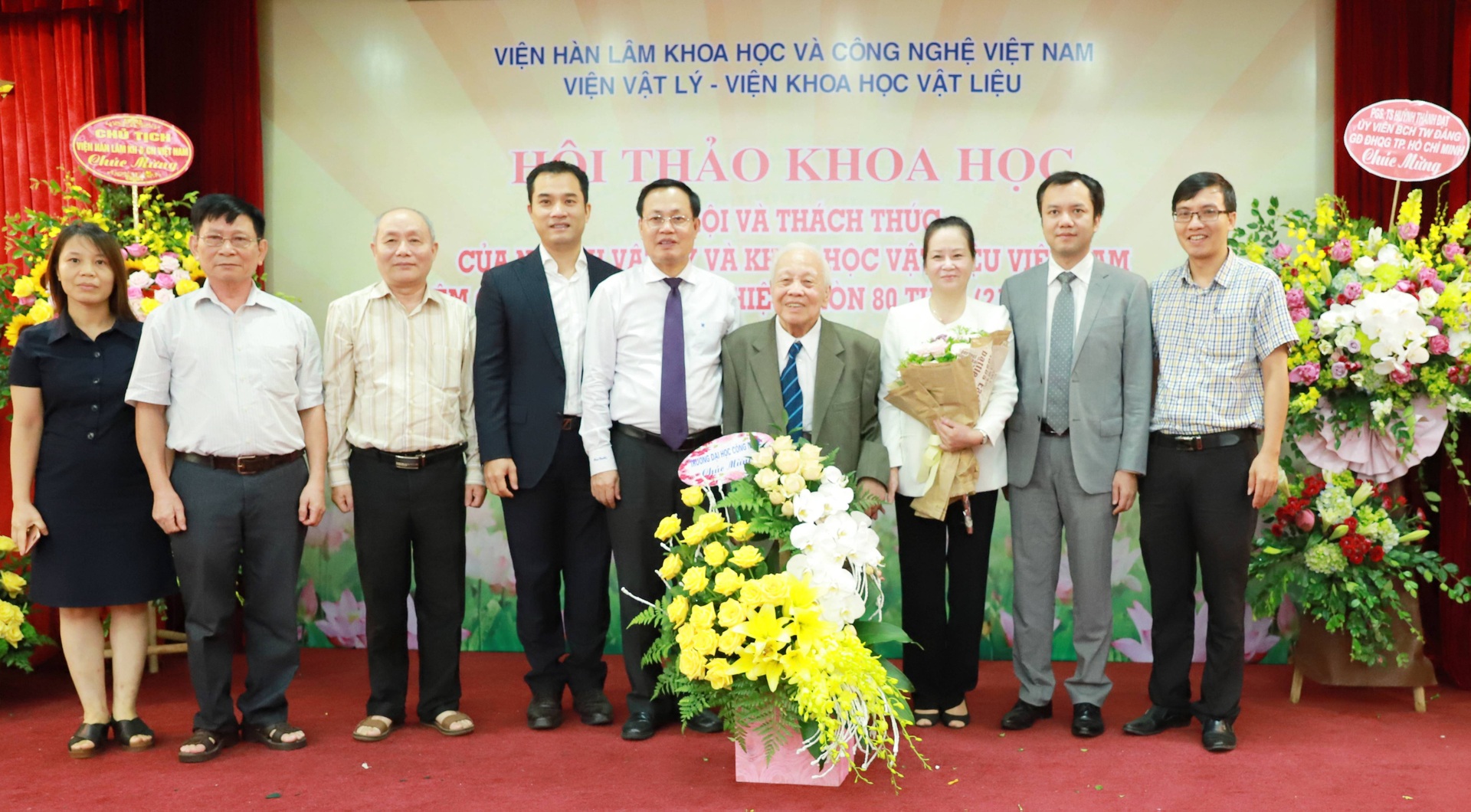 Người thầy lừng danh cả đời vì khoa học và nhiệt huyết với học trò - 14