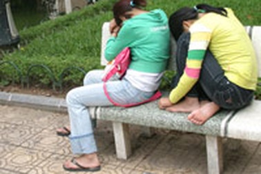 Nâng cao dân trí để hạn chế thói xấu