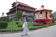 Cận cảnh nơi chiêm bái xá lợi Đức Phật và khai mạc Đại lễ Vesak 2025
