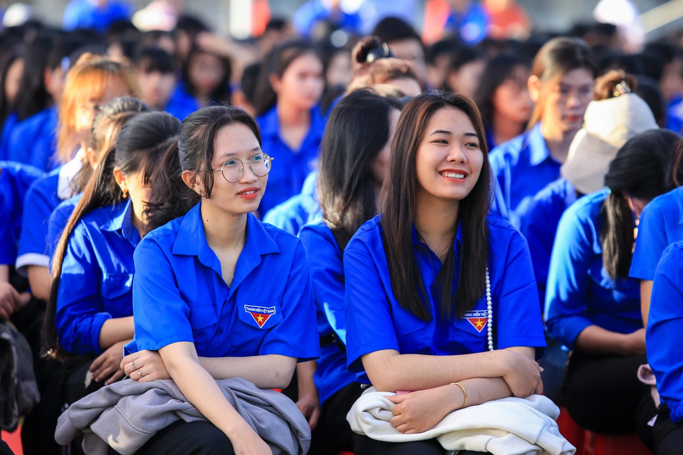 10 từ vựng tiếng Anh hữu ích về Đoàn Thanh niên dịp 26/3 - 1