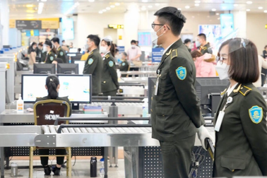 Cục Hàng không lên tiếng vụ "lọt" dao lên máy bay