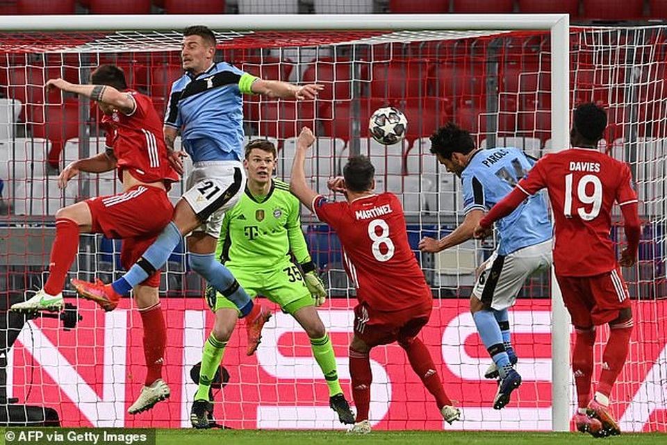 Thắng chung cuộc Lazio 6-2, Bayern Munich tiến vào tứ kết Champions League - 4 Thắng chung cuộc Lazio 6-2, Bayern Munich tiến vào tứ kết Champions League - 4