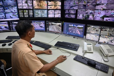 Bên trong trung tâm giám sát camera AI ghi nhận phạt nguội ở TPHCM