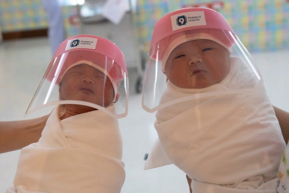 Cụ ông người Việt tóc dài 5 mét là một trong những điều kỳ lạ nhất năm 2020 - 1 Cụ ông người Việt tóc dài 5 mét là một trong những điều kỳ lạ nhất năm 2020 - 1