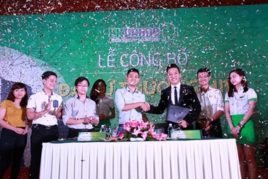 HKPhone gây bất ngờ với quyết định thay Đại sứ thương hiệu